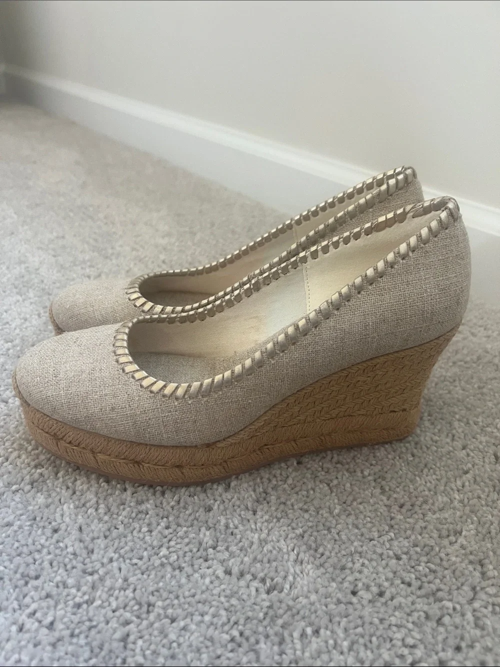 Jack Rogers Palmer toe closed Neutral Linen Espadrille Wedge Pumps - Women's 6.5